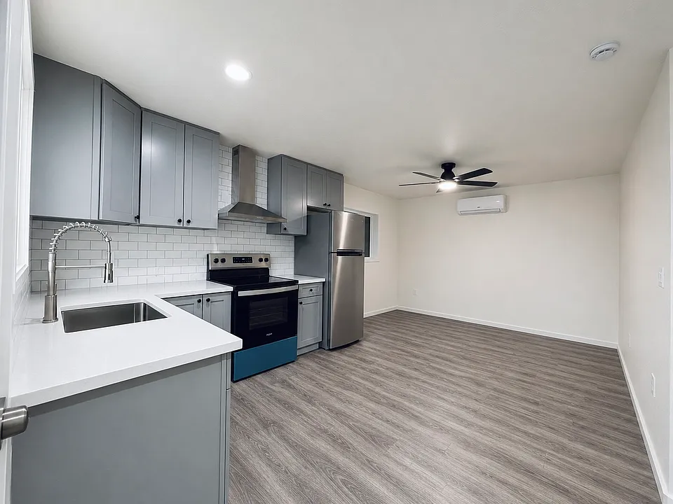 Open Kitchen/Living Room