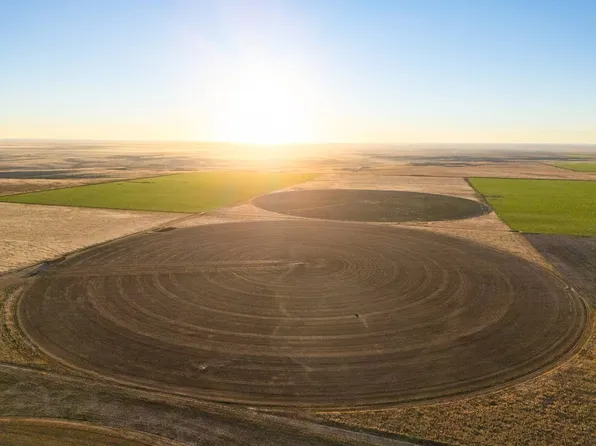 Ns 49 Rd, Texhoma, OK 73949