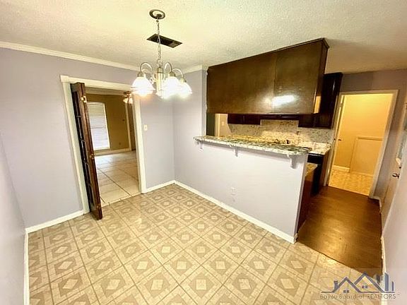4th image of 3611 Baker Dr