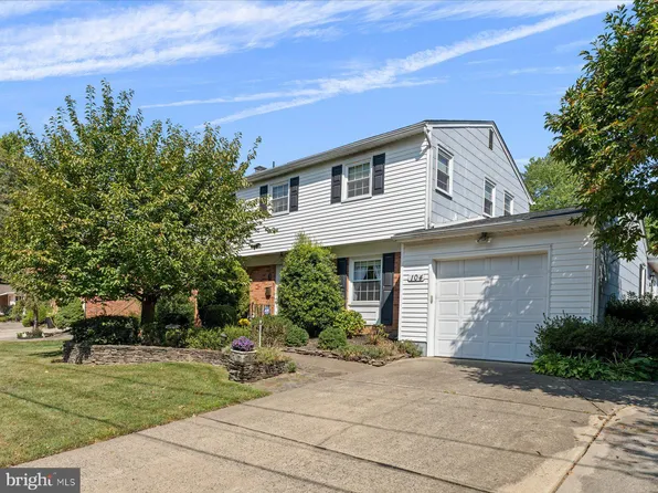 104 Fieldboro Dr, Lawrence Township, NJ 08648