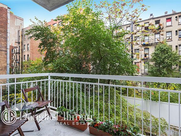 2nd image of 517 W 46th St APT 305