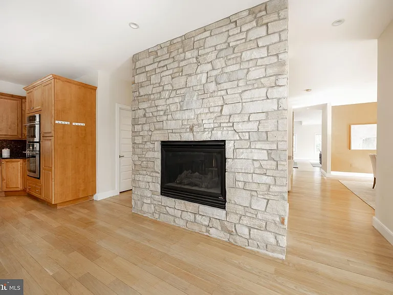 115 Bullock Rd — Photo 5
