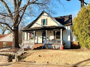 307 Atalanta Ave, Saint Louis, MO 63119