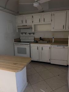 7300 NW 17th Street #115, Fort Lauderdale, FL, 33313