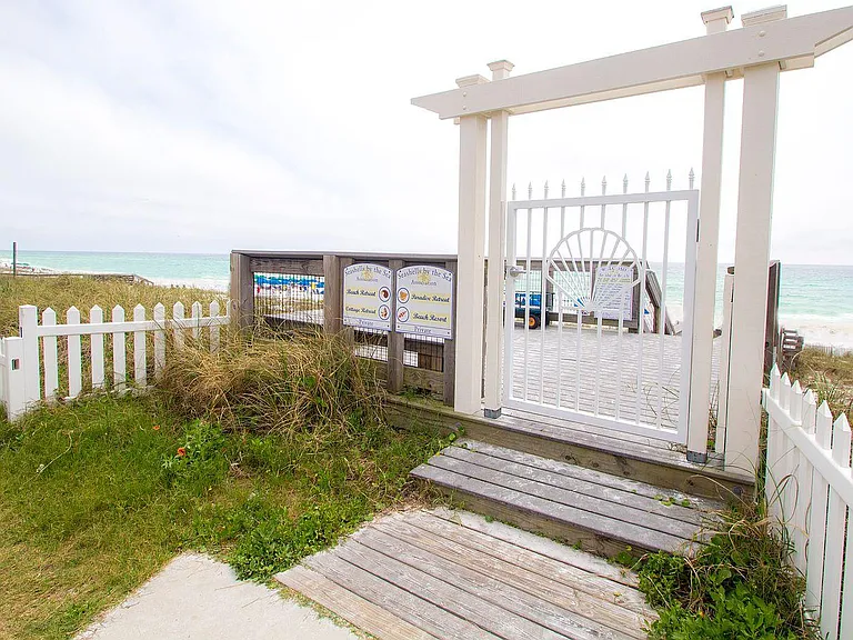 157 Sandy Cay Dr — Photo 49