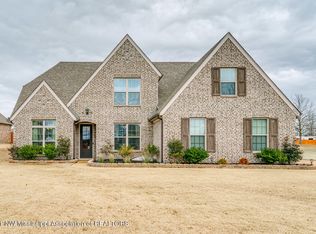 4058 Carolyn Mitchell Dr, Olive Branch, MS 38654