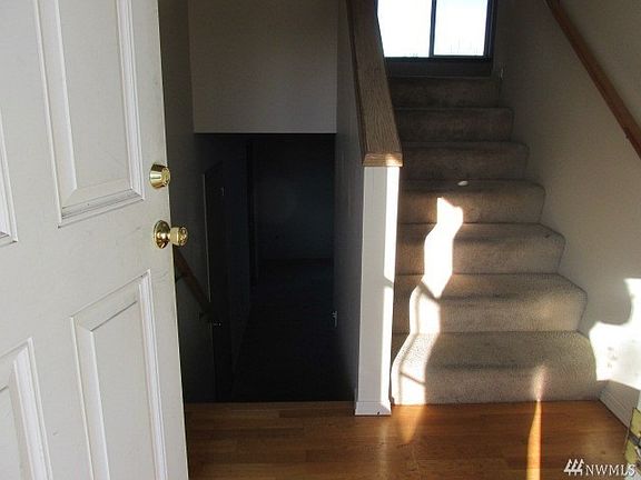 4th image of 015650 91st Way SE