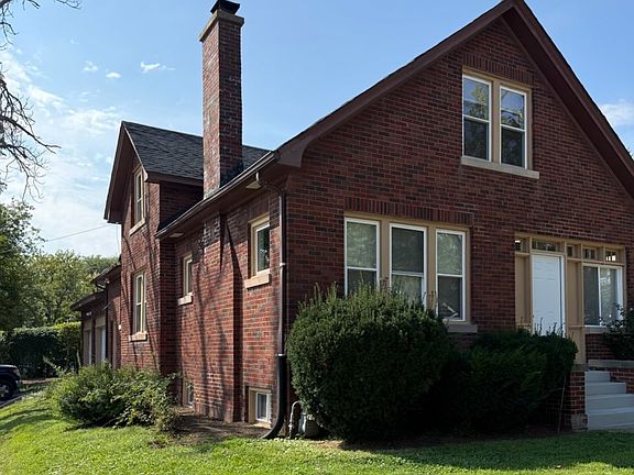 2nd image of 524 N Butrick St