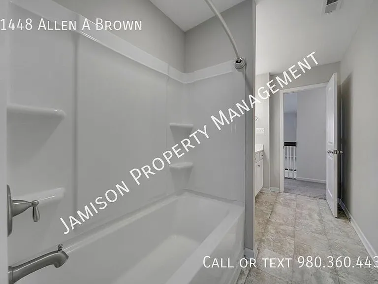11448 Allen A Brown Rd — Photo 22