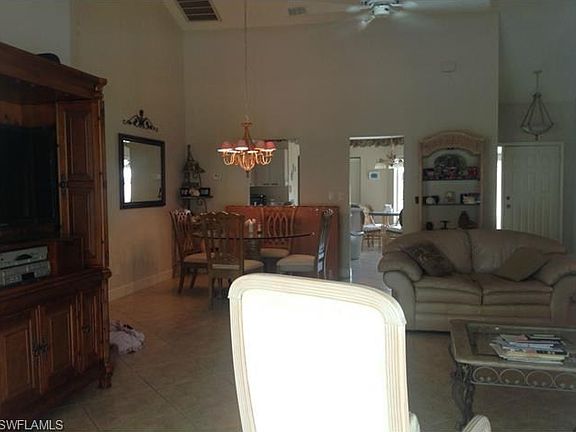 5th image of 4250 Royal Wood Blvd