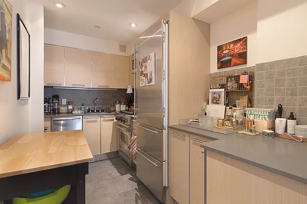 Rented by Compass | media 9