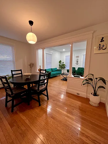 712 Main St #1 Photo 1