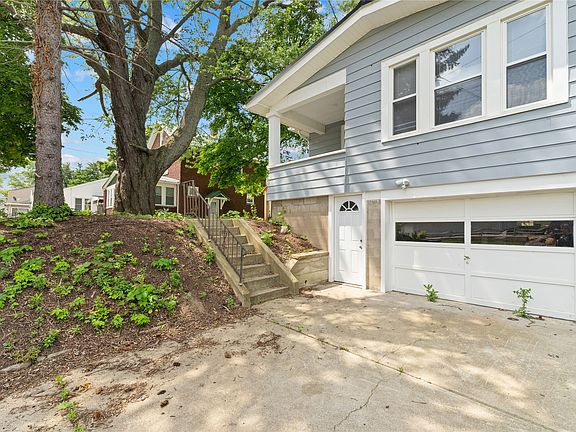 3rd image of 2710 Pittsburgh Ave