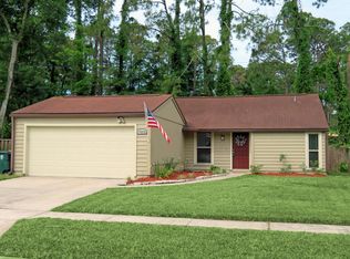 10252 Pine Breeze Rd W, Jacksonville, FL 32257
