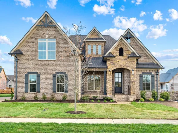 854 Brook Trl #223, Lebanon, TN 37087