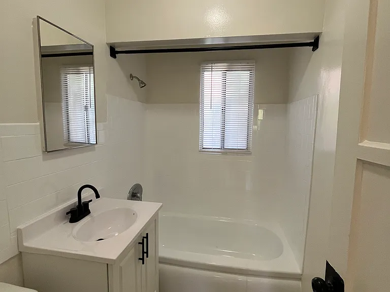 2575 N Lincoln St #2575 — Photo 14