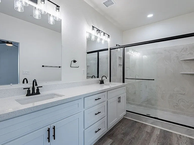 55 W Thomas Ln — Photo 9