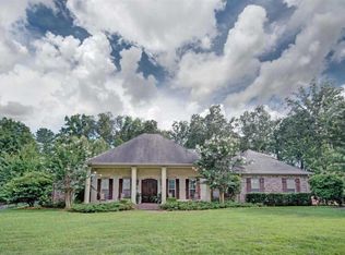 1004 Eastview Cv, Brandon, MS 39042