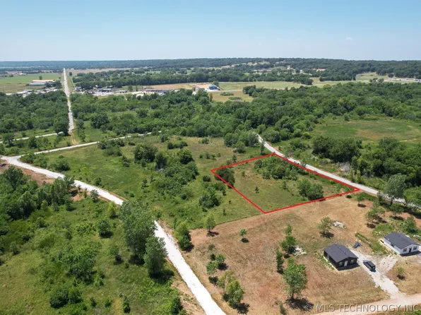 19 S Highway 125, Afton, OK 74331