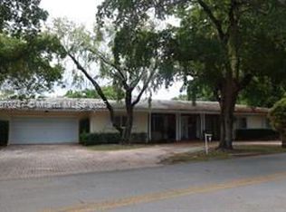 189 Edgewater Dr, Coral Gables, FL 33133