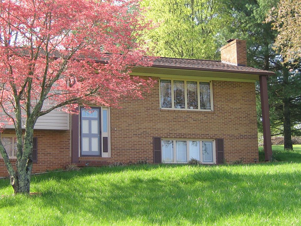 1st image of 732 S Sherbrooke Cir