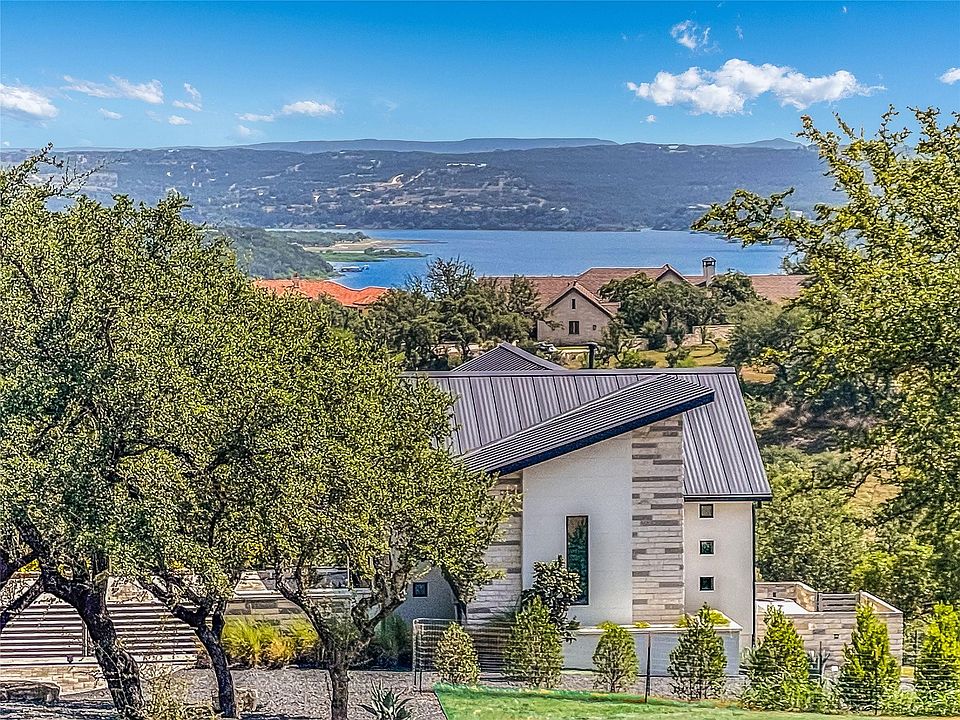 1st image of 202 Hidden Hills Cv