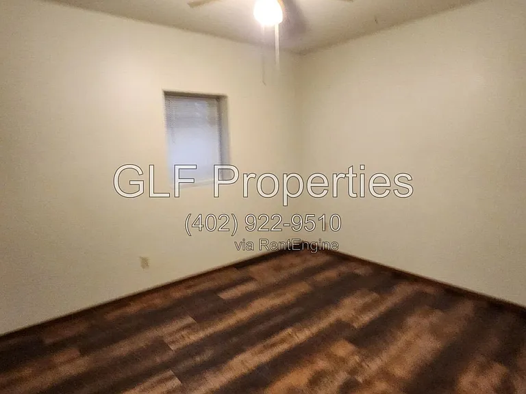 605 N 12th St #4 — Photo 9
