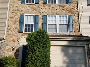 4576 Jasmine Dr, Center Valley, PA 18034