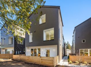 11830 31st Pl NE #A, Seattle, WA