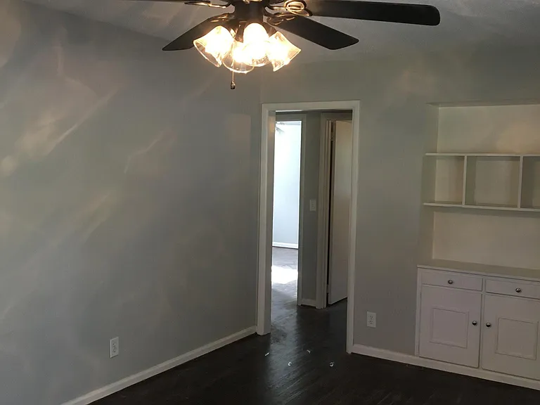 640 Yowell Ave — Photo 10