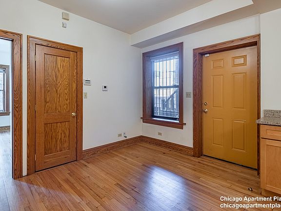 3rd image of 2704 North Mildred #1R