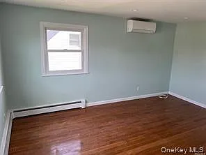 5 bed, 3.0 bath, 1413 sqft, $5,300 — Photo 4