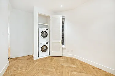 Rented by Akelius Real Estate Management