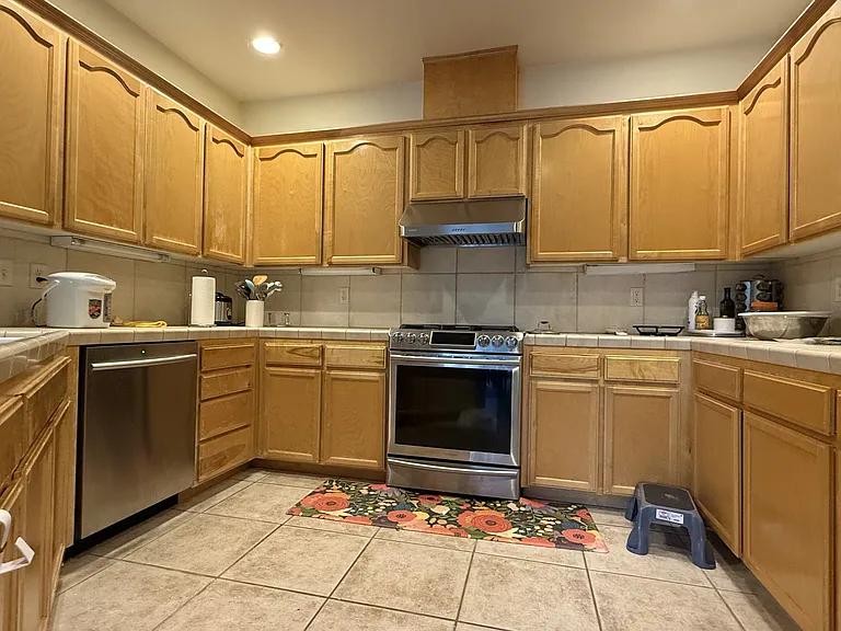 11592 Fox Estates Ct — Photo 14