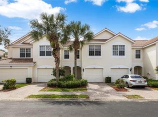 835 Hampton Cir, Naples, FL 34105