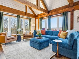 140 Camby Dr, Fairview, NC