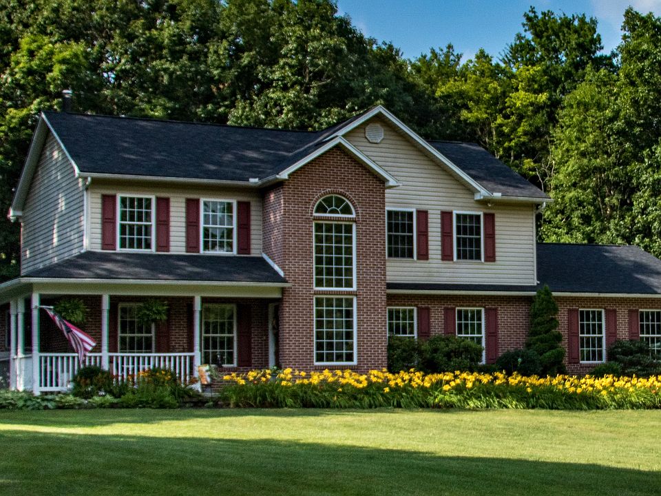 147 Humbert Rd, Sidman, PA 15955 Zillow
