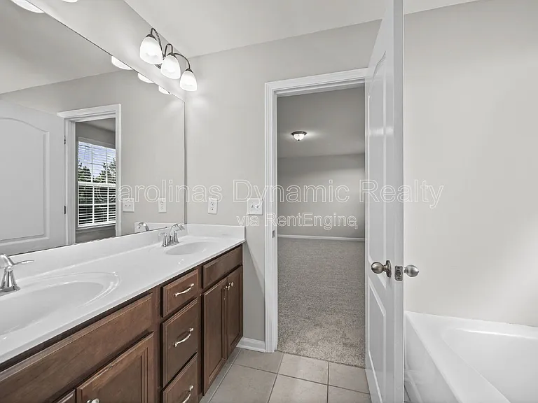 15108 Evergreen House Dr — Photo 21