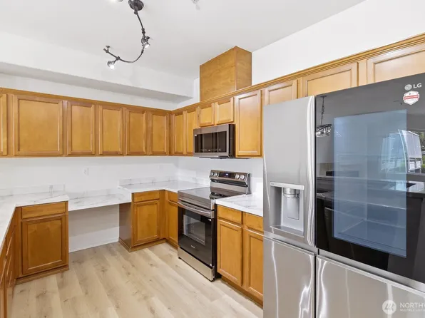 14915 38th Drive SE #HH1028, Bothell, WA 98012