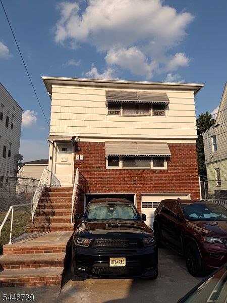 1st image of 81 Mount Vernon Ave