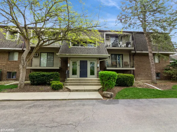 118 E Bailey Rd APT D, Naperville, IL 60565