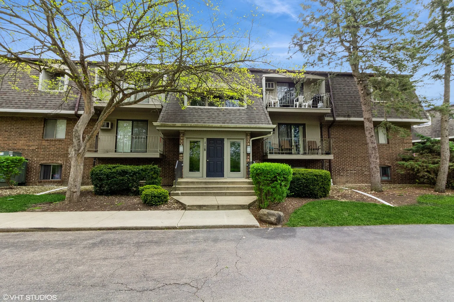 118 E Bailey Rd APT D photo 1