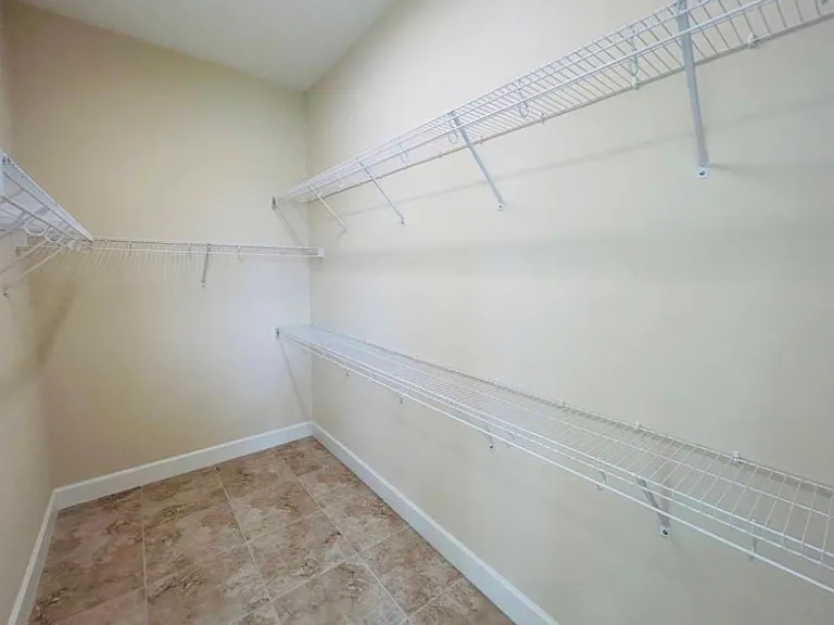 5199 Liberty Ln — Photo 16