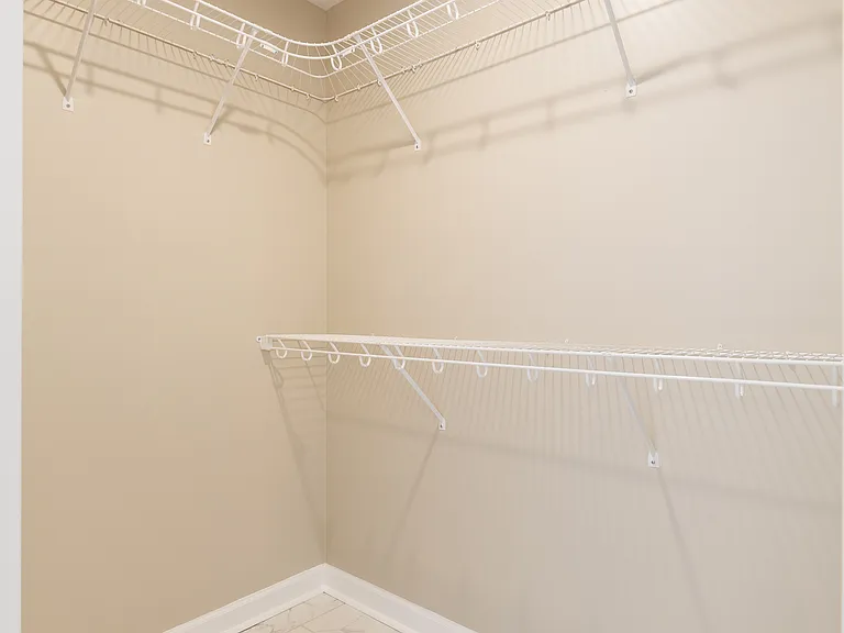 3817 Cutshaw Trl — Photo 32
