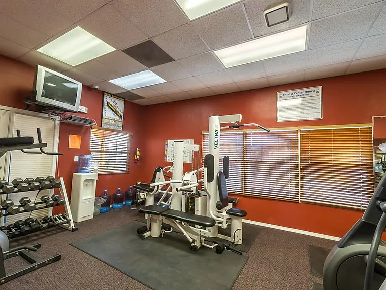 2210 Miguel Chavez Rd #TOPFL — Photo 17