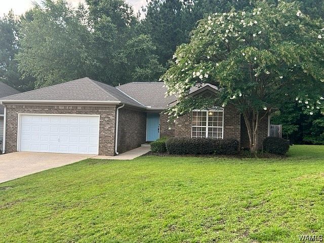 1st image of 4056 Macon Cir