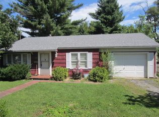 1011 W Mulberry St, Jerseyville, IL 62052