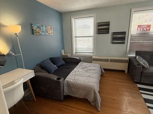 51 Queen St E #S-4, Brampton, ON