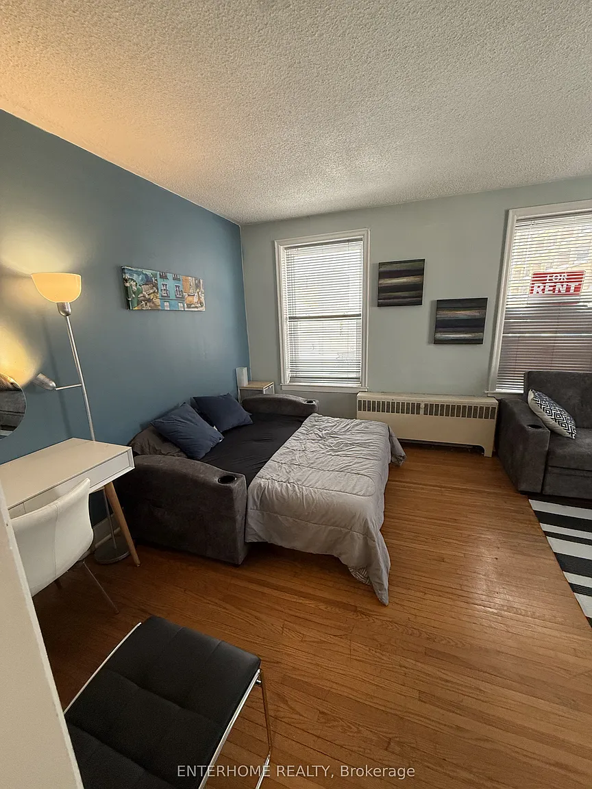51 Queen St E #S-4 photo 1
