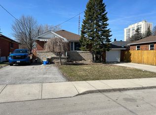 308 E 42nd St, Hamilton, ON L8T 3A7